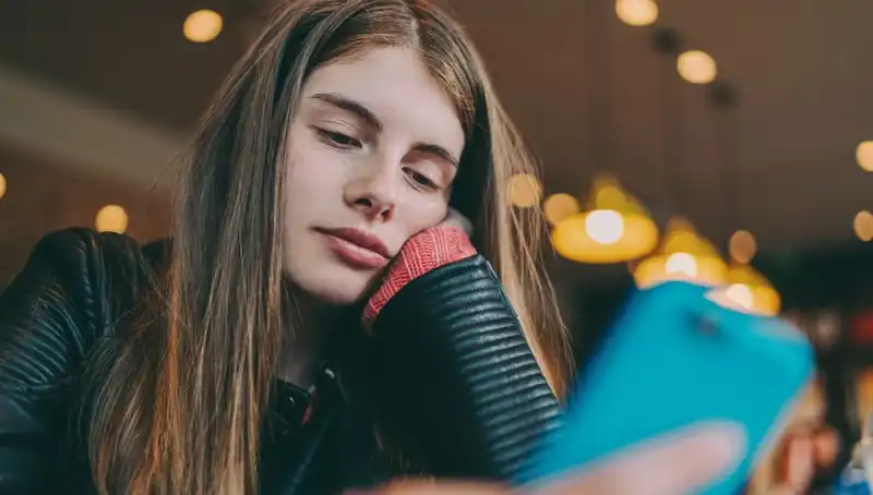 Z Kuşağı, "İhtiyar" Olarak Neleri İşaret Ediyor? Yeni Araştırma Sonuçları