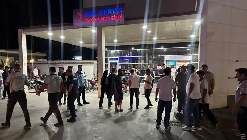 Acil Servis Önünde Yaşanan Kavga: Sağlık Görevlileri Arasında Şok Olay!