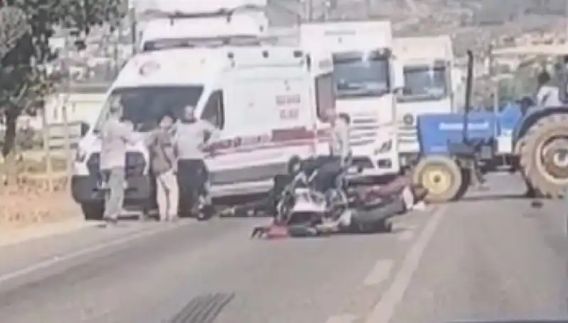 Hatay'da Feci Kaza: Yolda İki Can Kaybı, Bir Yaralı