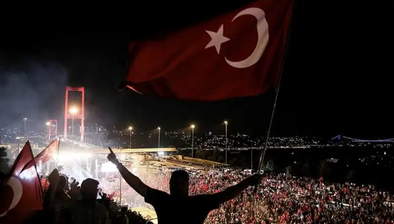 15 Temmuz Gecesi Destanı: Külliye’de İlk Temsil Heyecanı