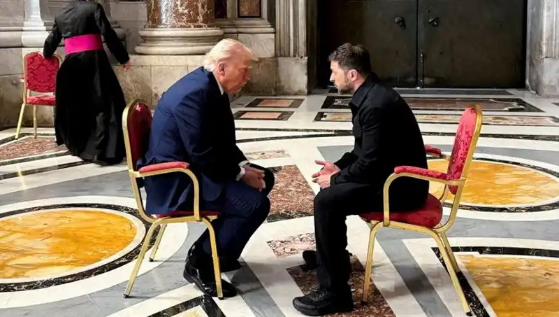 Zelenski, Trump ile En İyi Görüşmenin Vatikan'da Olduğunu Açıkladı!
