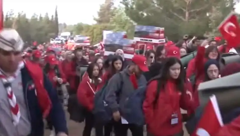 57. Alay Vefa Yürüyüşü ile Çanakkale Zaferi Coşkusu Yeniden Yaşanıyor