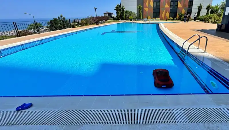 Samsun'da Akülü Araba Kazası: 4 Yaşındaki Çocuk Havuzda Hayatını Kaybetti