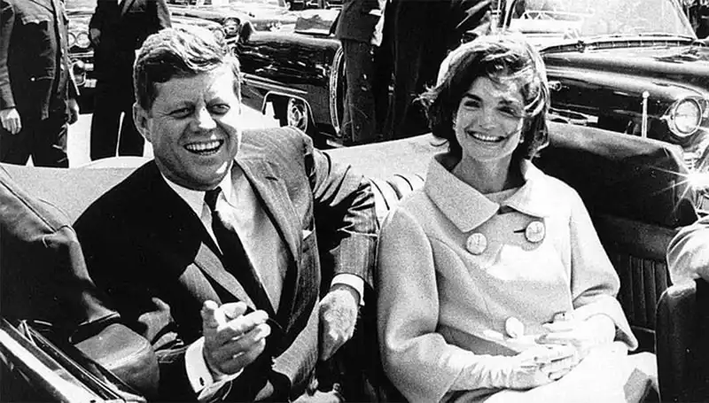 Kennedy Suikastı Belgeleri Halka Açıldı: Gizemli Ayrıntılar Gün Yüzüne Çıktı