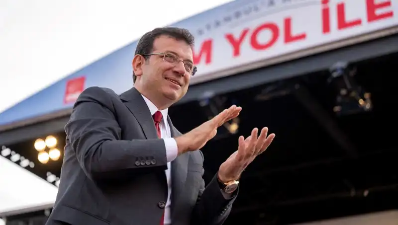 Ekrem İmamoğlu'ndan Seçim Mesajı: "Giremeyince Başkasıyla Devam!"