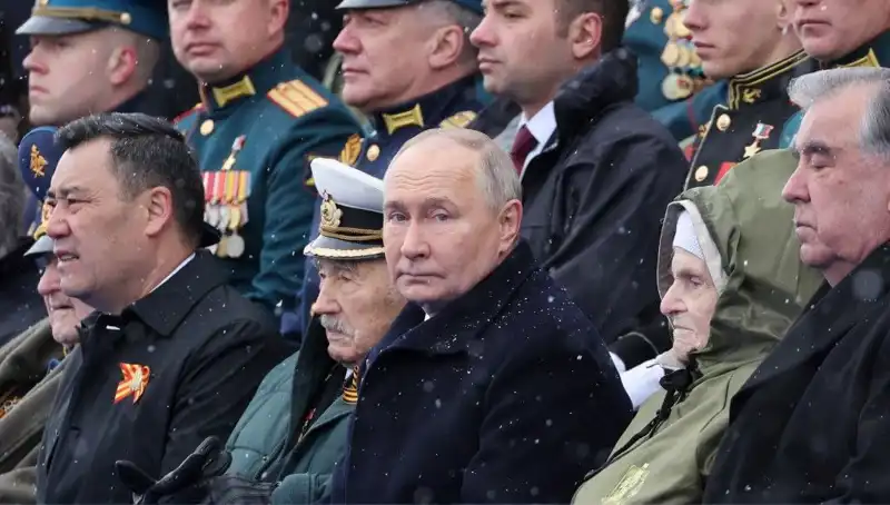 Rus Ordusunun Güçlenmesi: Putin'in Tarihi Seferberlik Çağrısı