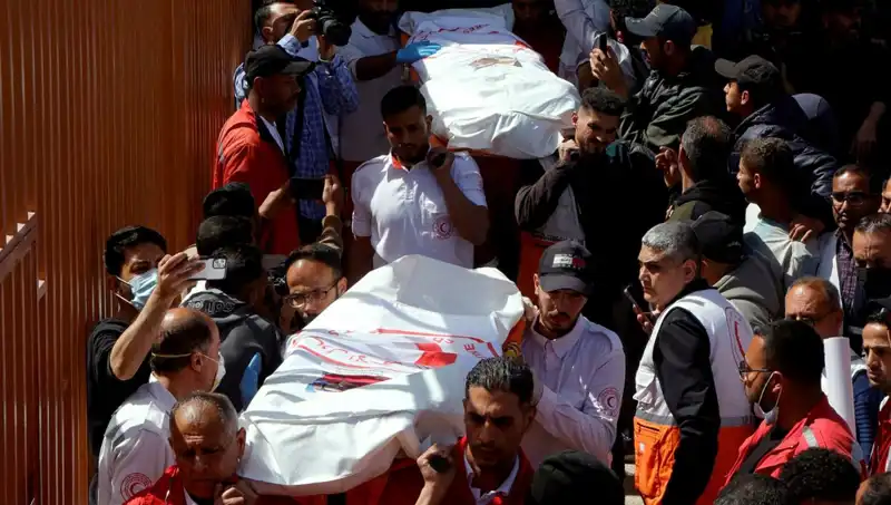 İsrail Katliamı: Hayat Kurtaranların Trajedisi ve Perde Arkası Gerçekler
