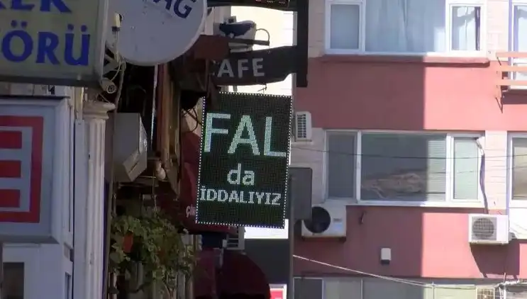Falcılara Para Karşılığı Hapis Cezası: İşte Detaylar