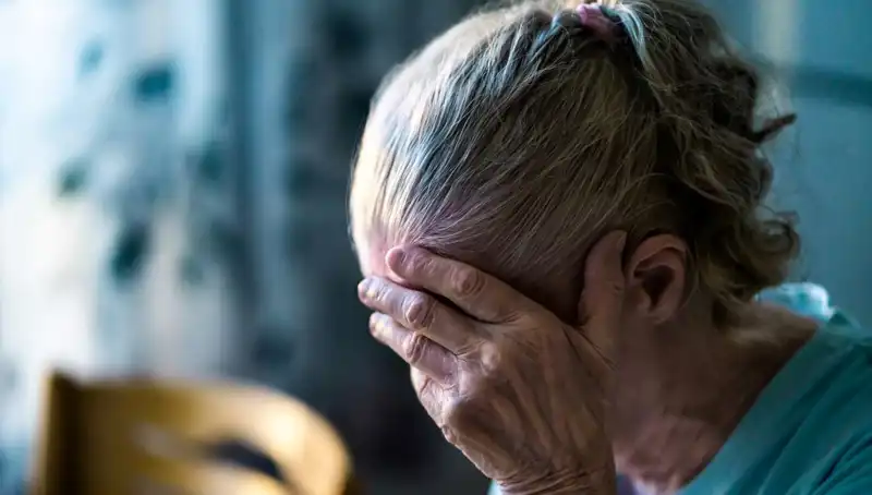 Alzheimer Riskini Artıran Günlük Alışkanlıklar: Nöroloji Uzmanından Uyarılar