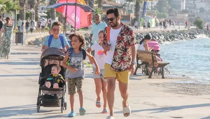 "Ne Olacak Halim" Filmi: Kadrosu ve Konusu ile İzleyicileri Büyüleyecek