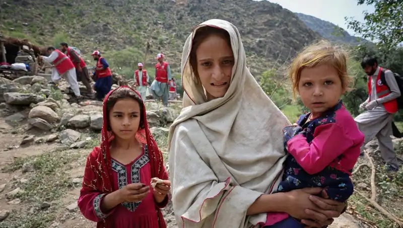 Uykuda Yakalayan Deprem: Afganistan'daki Felaketin Ardındaki Gerçekler