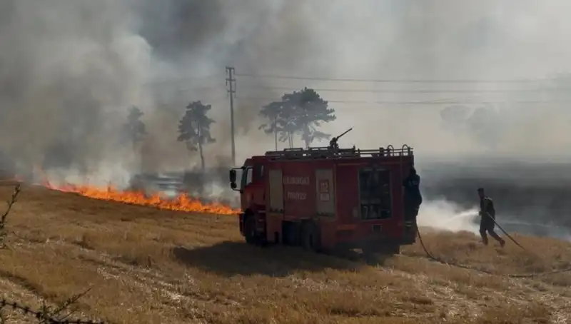 Kırklareli'nde Meydana Gelen Anız Yangını, Dehşet Verici Anlar Yaşattı!