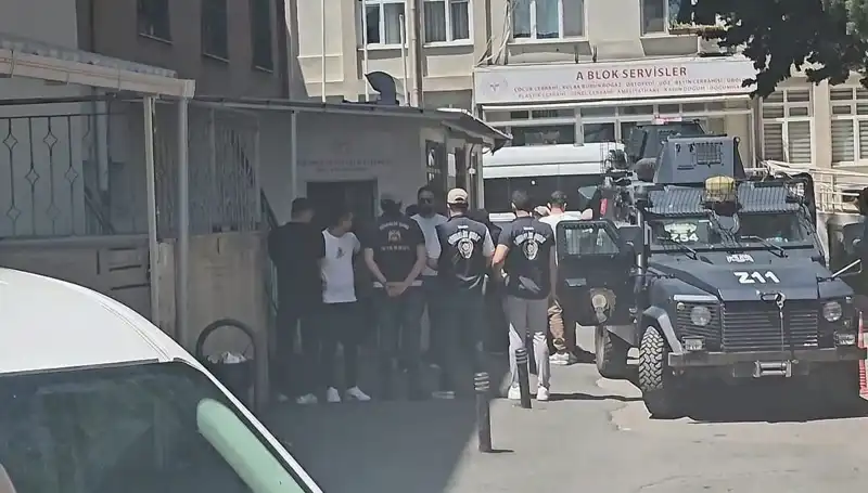 Leman Dergisi Soruşturmasında Dört Gözaltı: İfadelerle Ortaya Çıkan Çarpıcı Detaylar