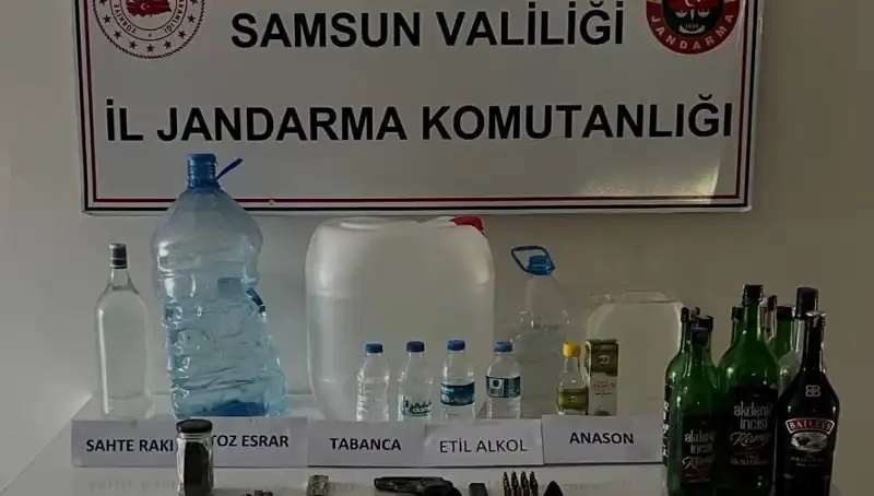Samsun'da Sahte İçki Operasyonunda Litrelerce İçki Ele Geçirildi