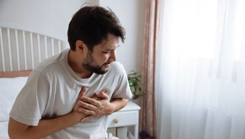 Sabahları Dikkat Edilmesi Gereken Belirti Kalp Hastalığını Gösteriyor