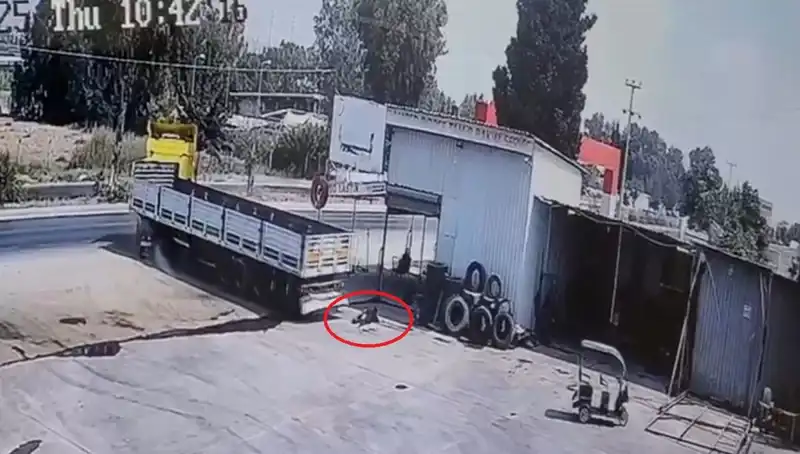 16 Yaşındaki Çocuk İşçiye Sıfır İş Güvenliği: TIR Kazasında Hayatını Kaybetti