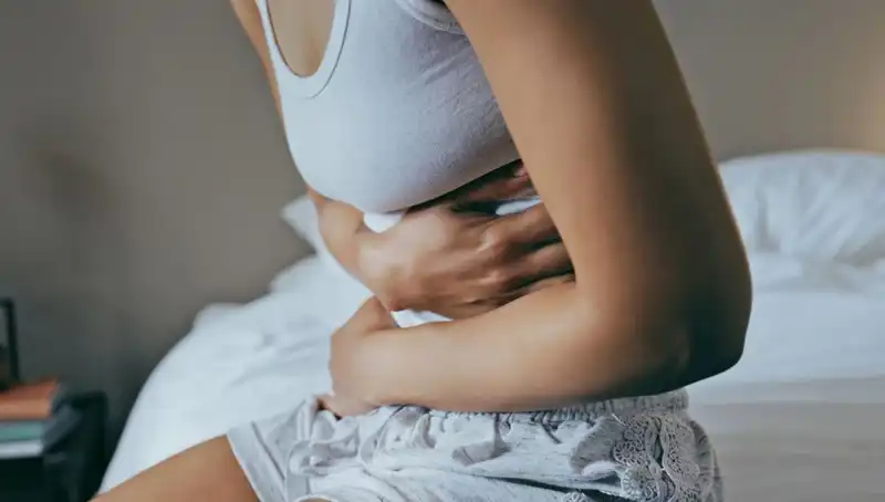22 Yaşında Bağırsak Kanseri: Genç Yaşta Teşhis Şok Edici Belirtiler