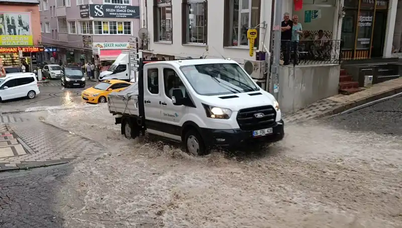 Kısa Sürede Gelen Sağanak, Hisseleri Nasıl Etkiledi?